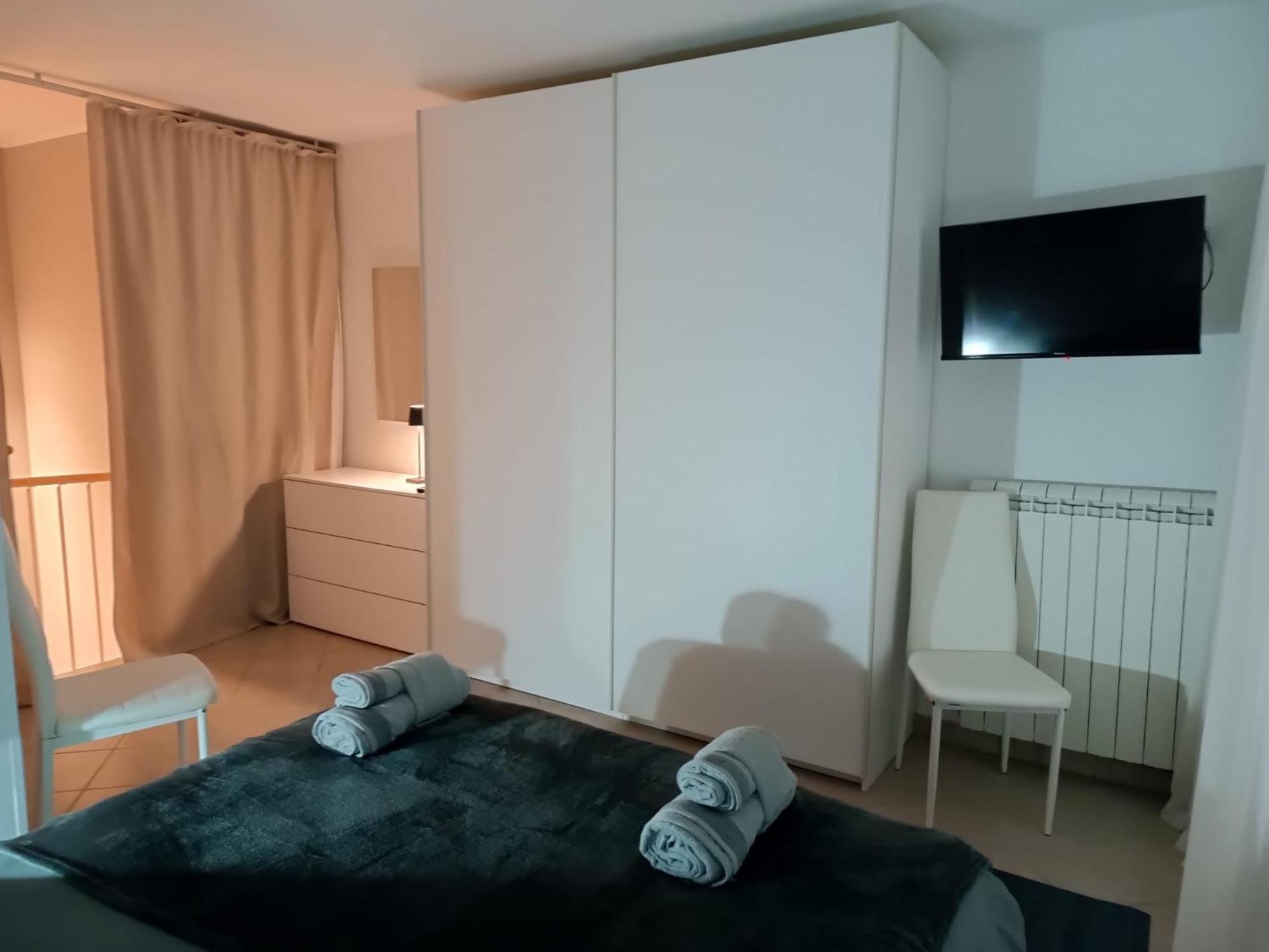Armareaoverseassuites 1 فيوميتشينو المظهر الخارجي الصورة