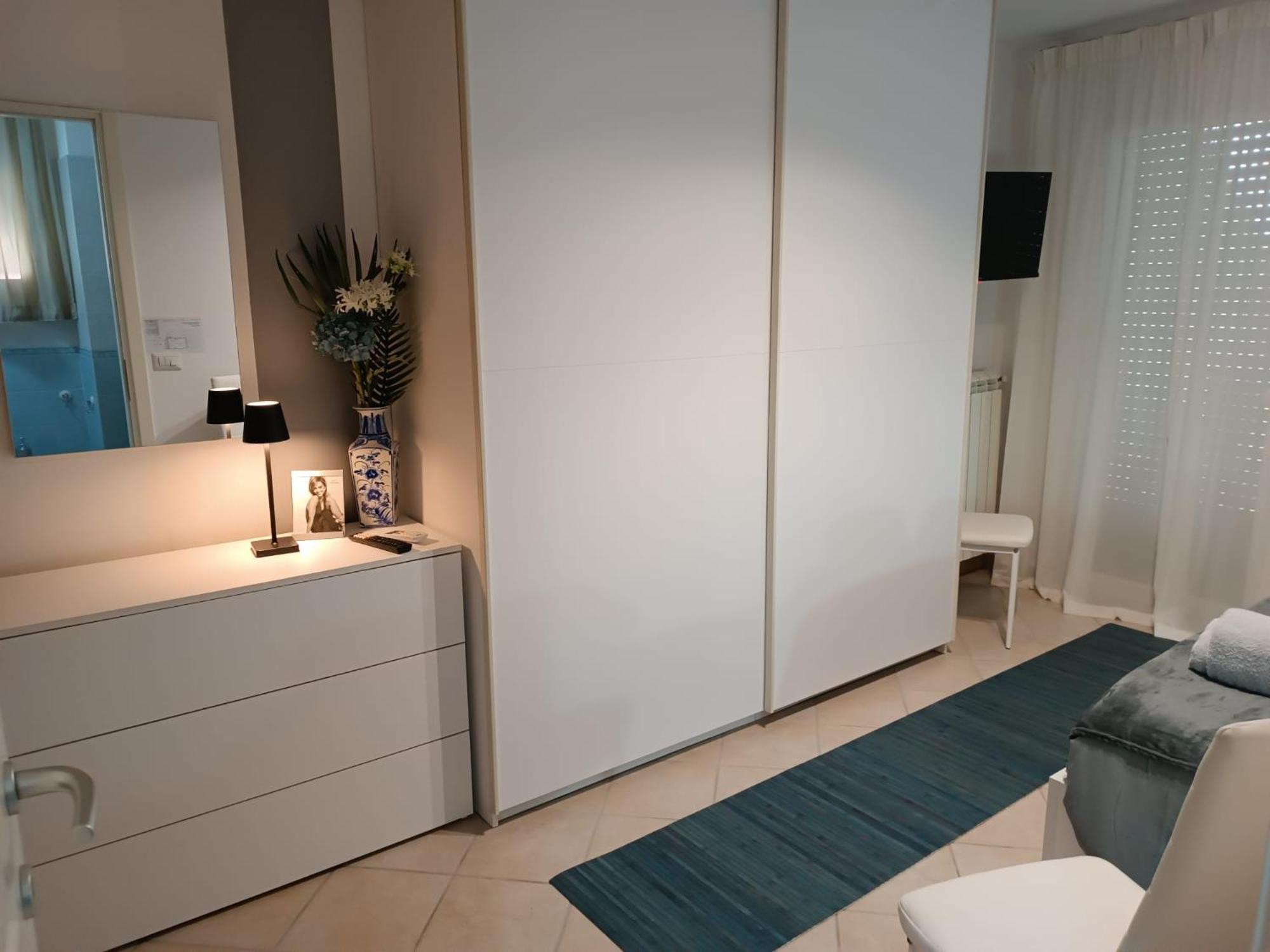 Armareaoverseassuites 1 فيوميتشينو المظهر الخارجي الصورة
