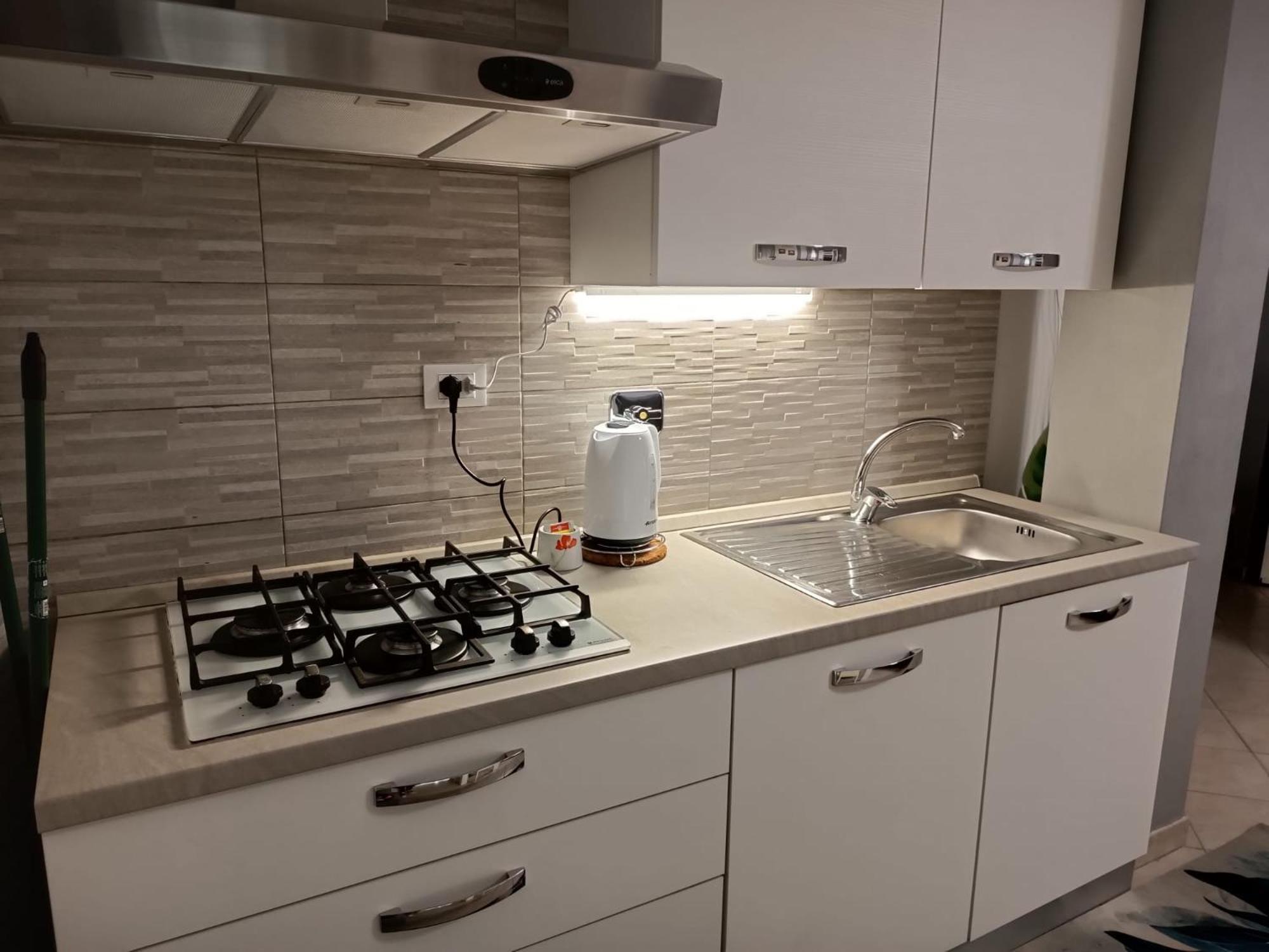 Armareaoverseassuites 1 فيوميتشينو المظهر الخارجي الصورة
