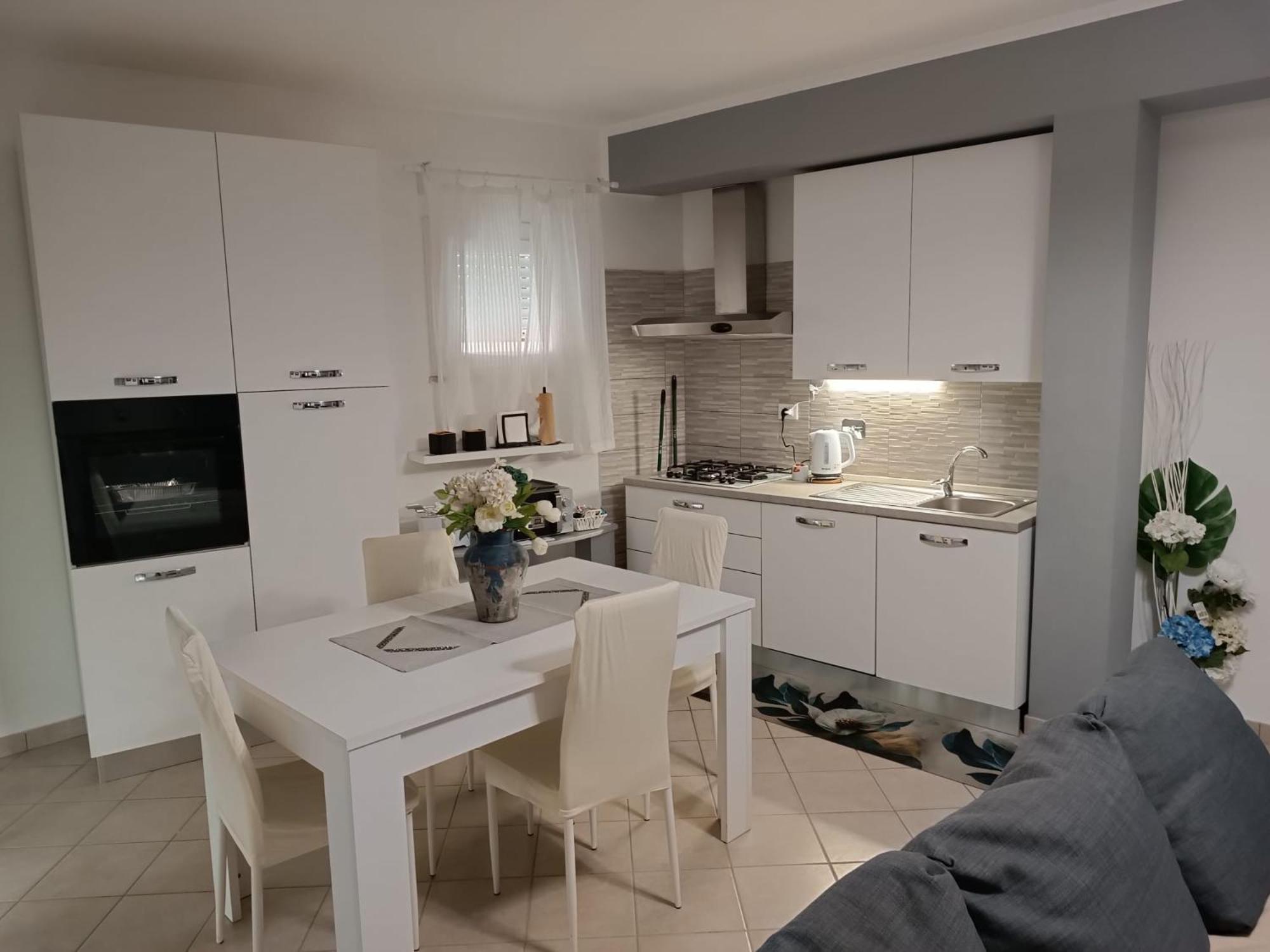 Armareaoverseassuites 1 فيوميتشينو المظهر الخارجي الصورة