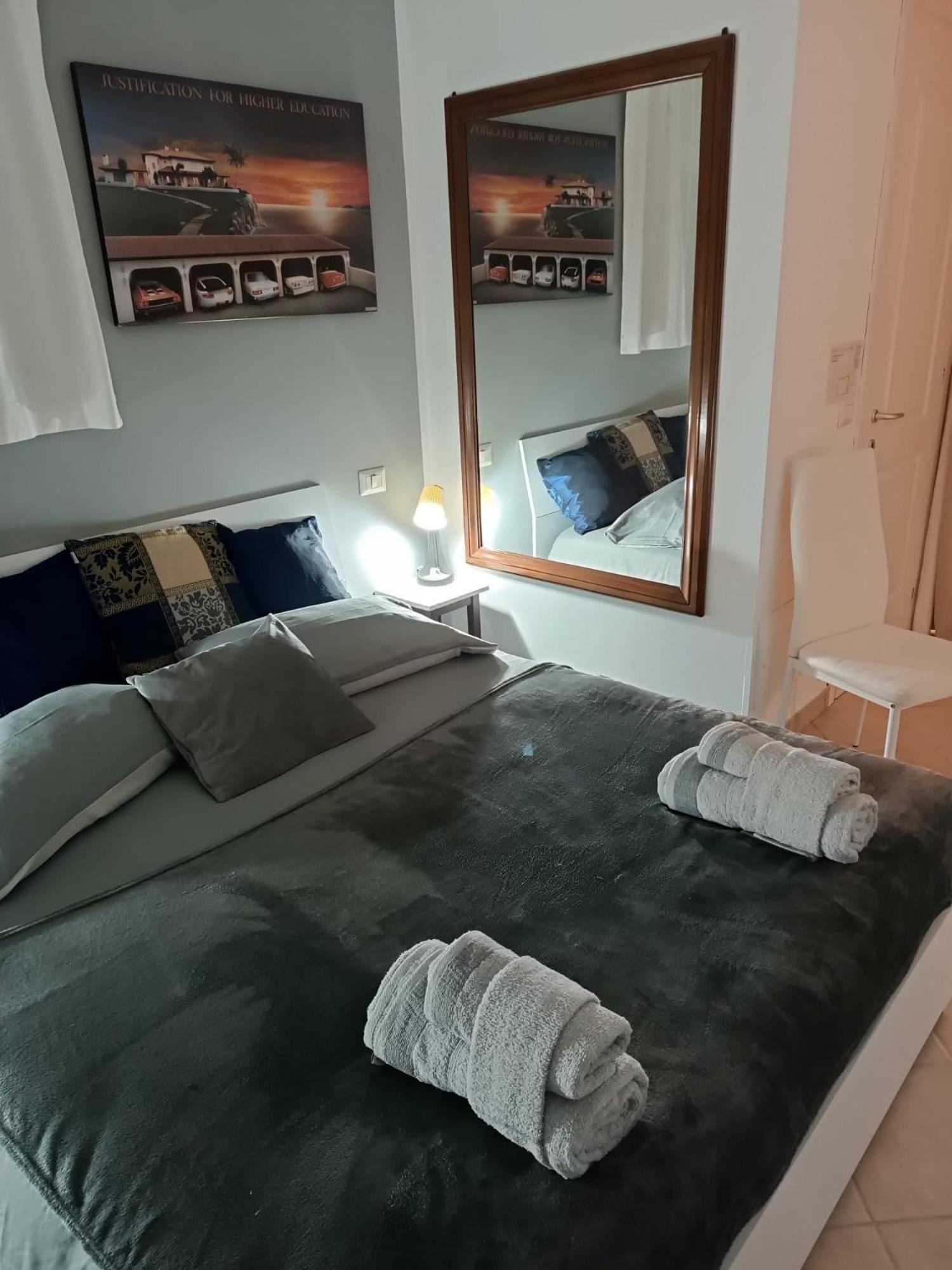 Armareaoverseassuites 1 فيوميتشينو المظهر الخارجي الصورة